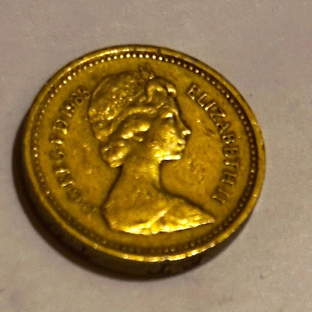 1983 ~ 1 British Pound VF-